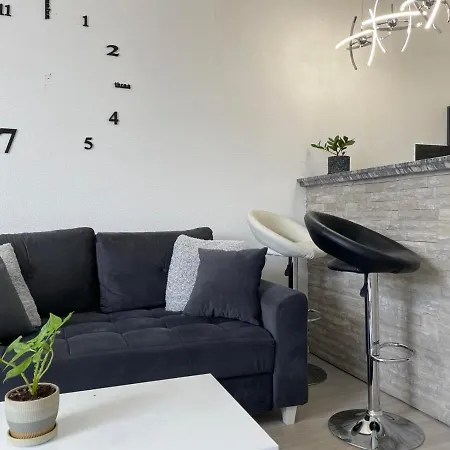 Andric - Stylish & Peaceful With Free Parking - 10 Min Walk To Old Town * Trebin