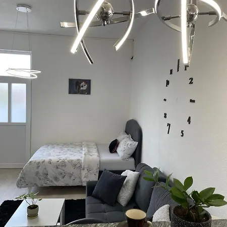 Andric - Stylish & Peaceful With Free Parking - 10 Min Walk To Old Town *