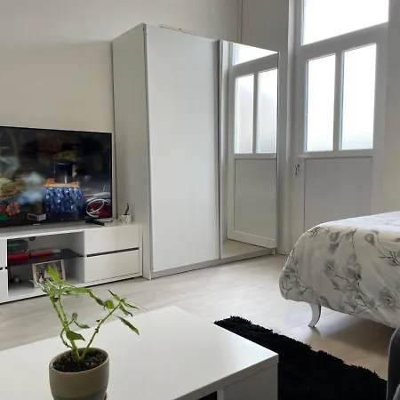 Andric - Stylish & Peaceful With Free Parking - 10 Min Walk To Old Town Apartmán