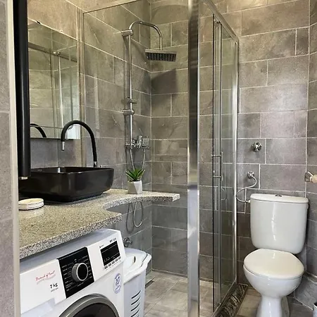Daire Andric - Stylish & Peaceful With Free Parking - 10 Min Walk To Old Town Trebin