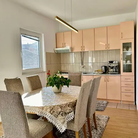 Andric Apartment *