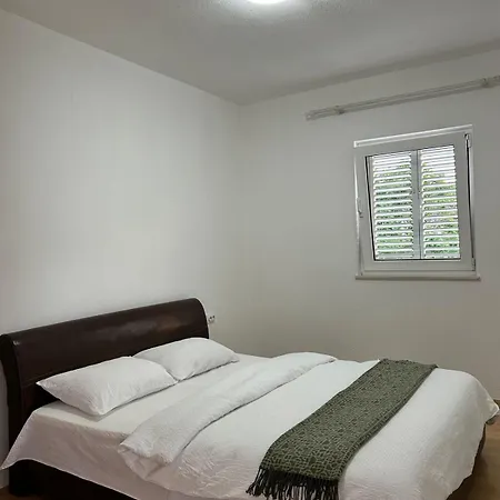 Andric Apartment *