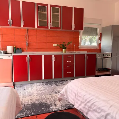 Andric - Stylish & Peaceful With Free Parking - 10 Min Walk To Old Town *