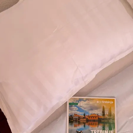 Andric - Stylish & Peaceful With Free Parking - 10 Min Walk To Old Town Trebin